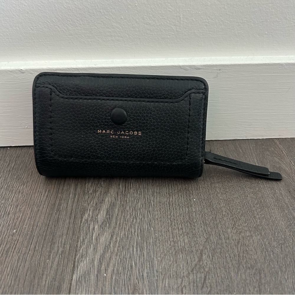 Marc Jacobs Black Textured Wallet